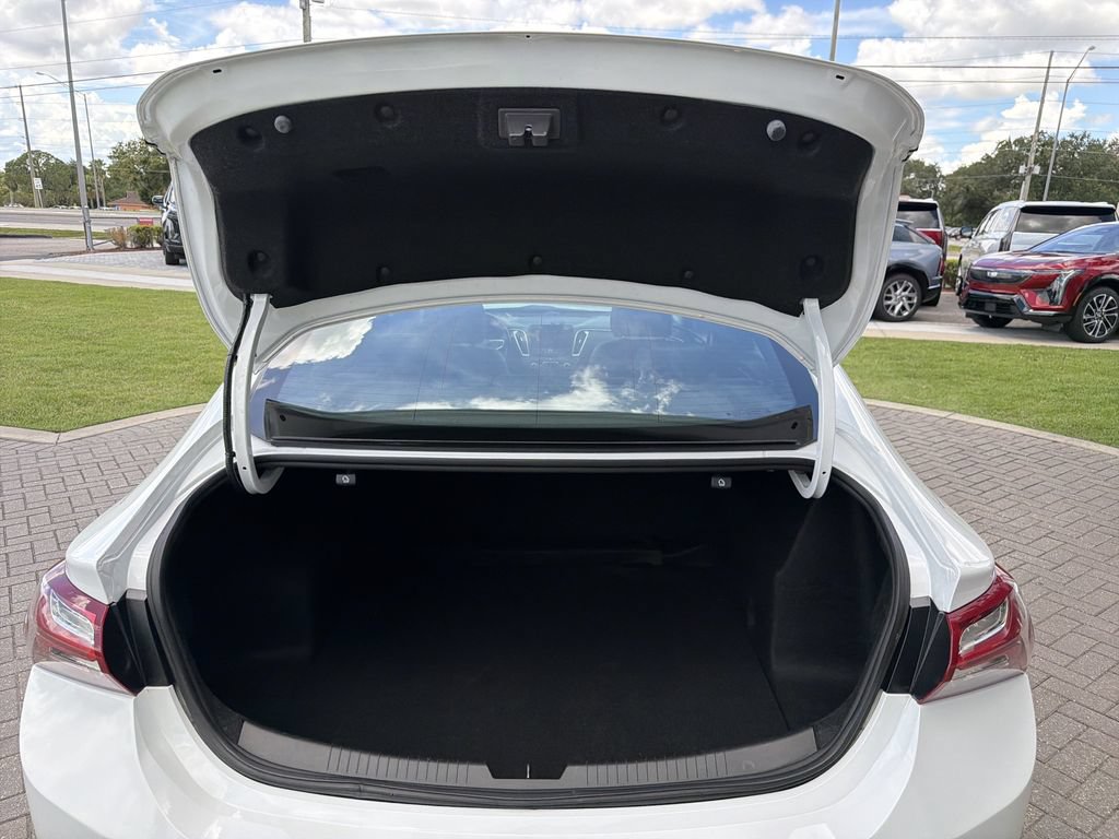 Certified 2022 Chevrolet Malibu LT w/ Leather Package FWD image 15