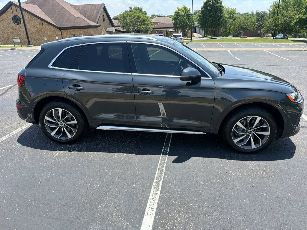 Used 2021 Audi Q5 2.0T Premium w/ Convenience Package AWD/4WD image 8