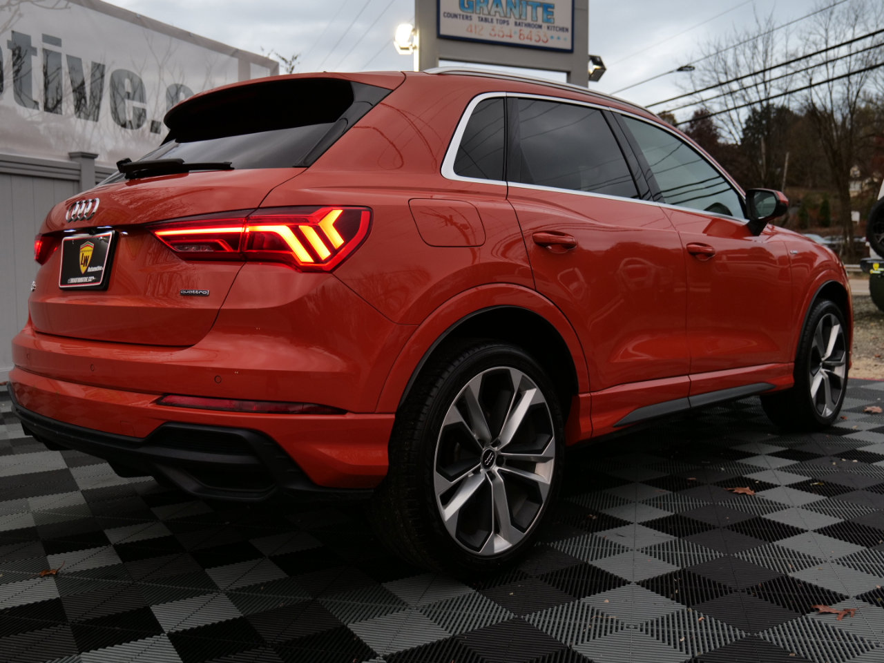 Used 2019 Audi Q3 2.0T Premium Plus w/ Premium Plus Package image 92