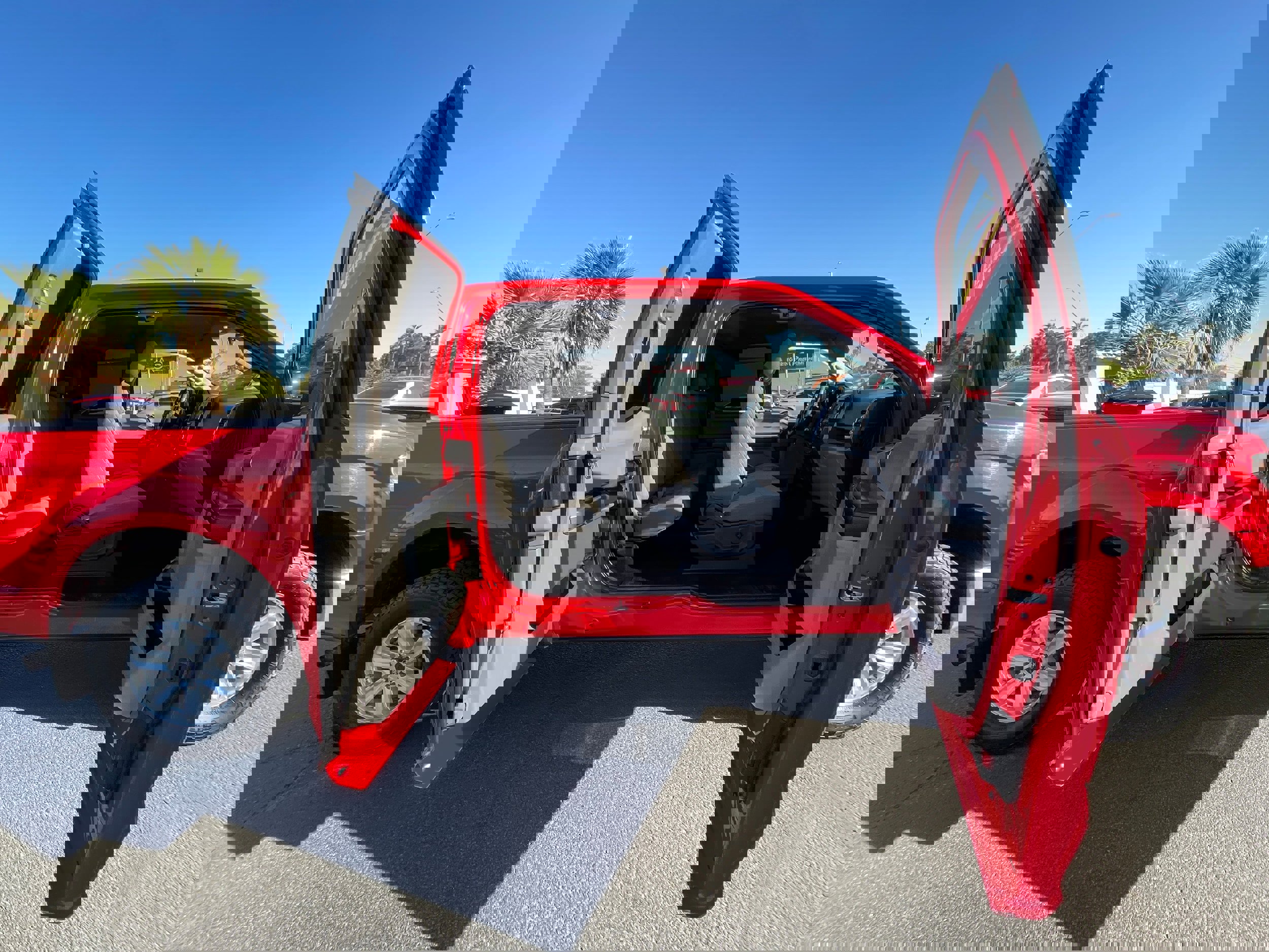 Used 2017 Ford F150 XLT image 23