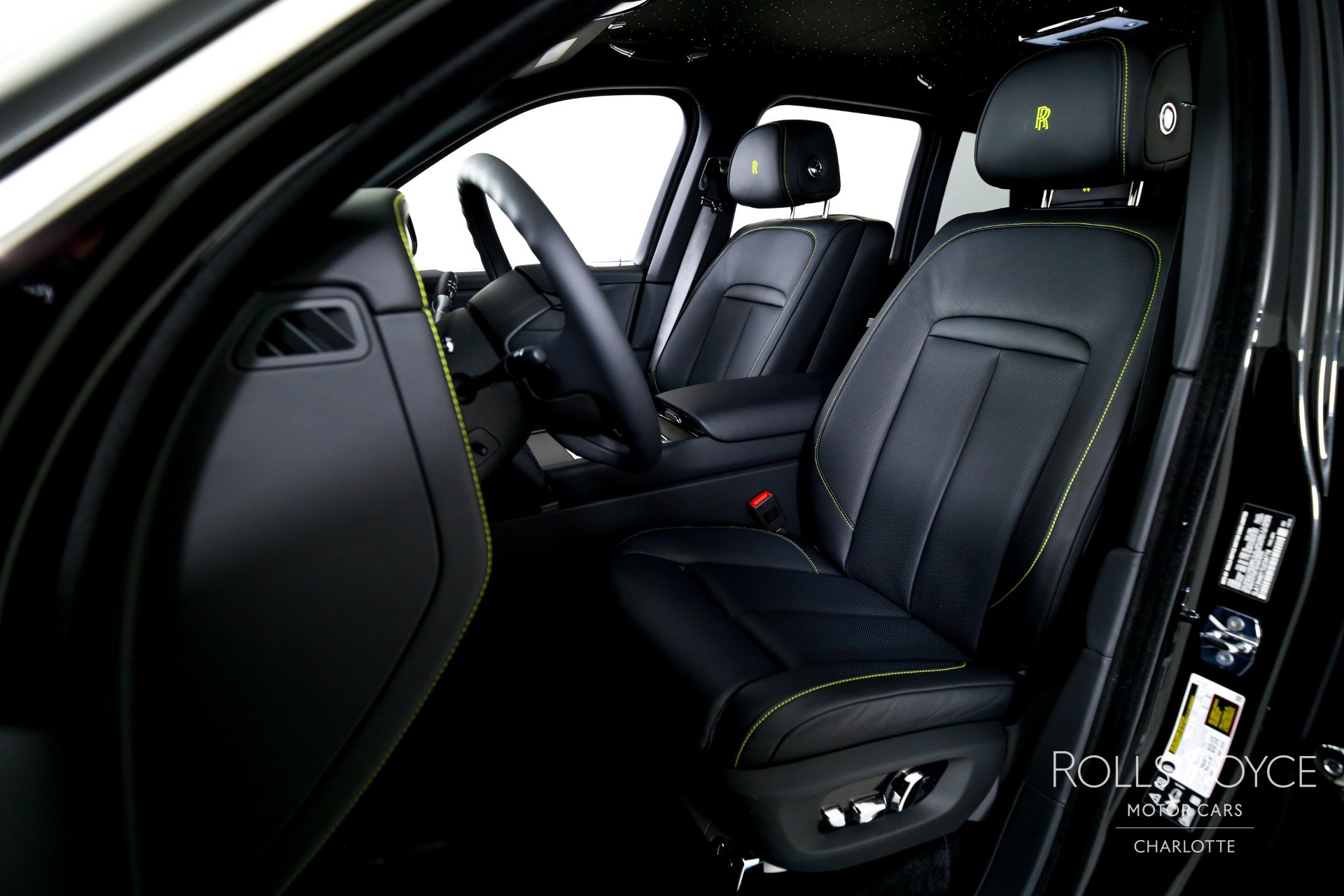New 2026 Rolls-Royce Cullinan image 13