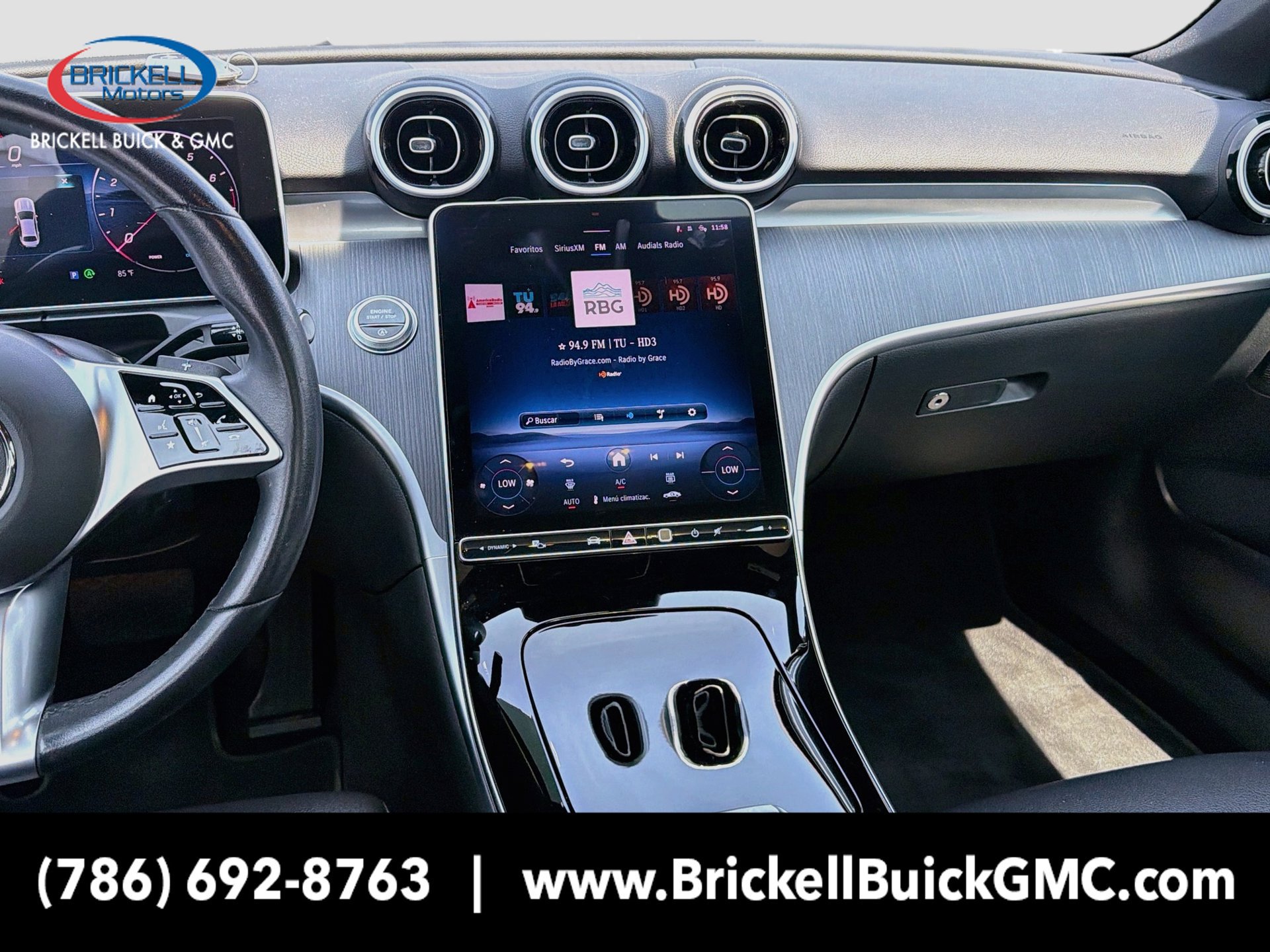 Used 2025 Mercedes-Benz C 300 Sedan image 18