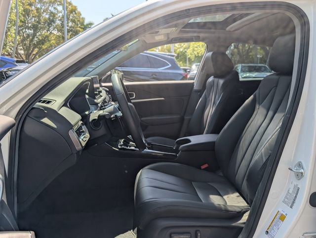 Certified 2025 Acura Integra FWD image 9
