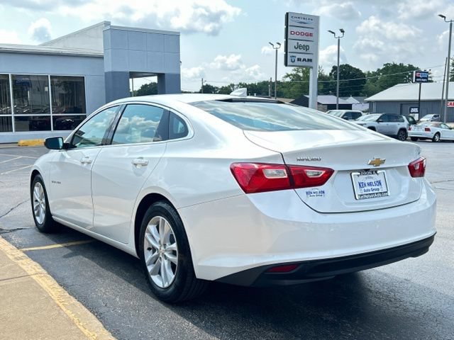 Used 2016 Chevrolet Malibu LT FWD image 7