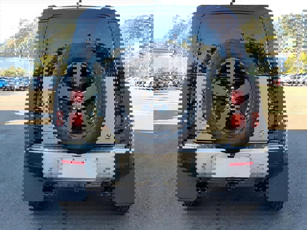 Used 2020 Land Rover Defender 110 HSE image 5