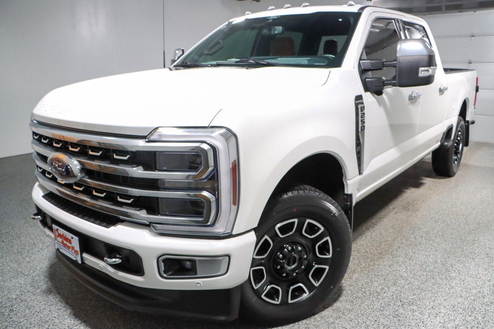 Used 2024 Ford F250 Platinum w/ FX4 Off-Road Package image 34