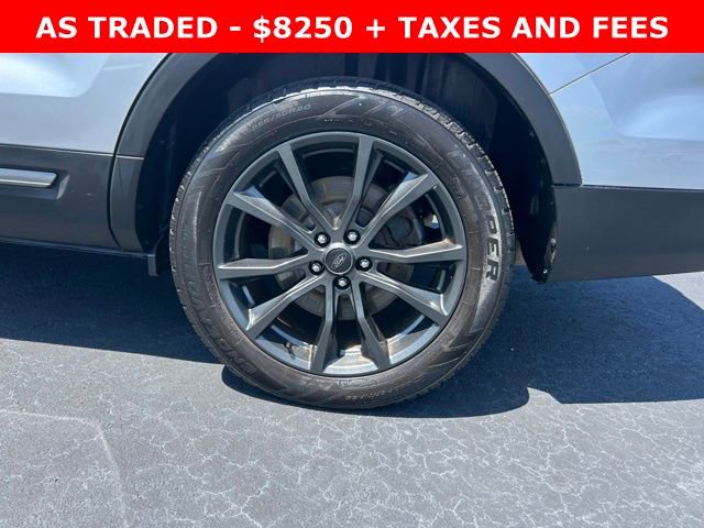 Used 2017 Ford Explorer XLT w/ Equipment Group 202A FWD image 9