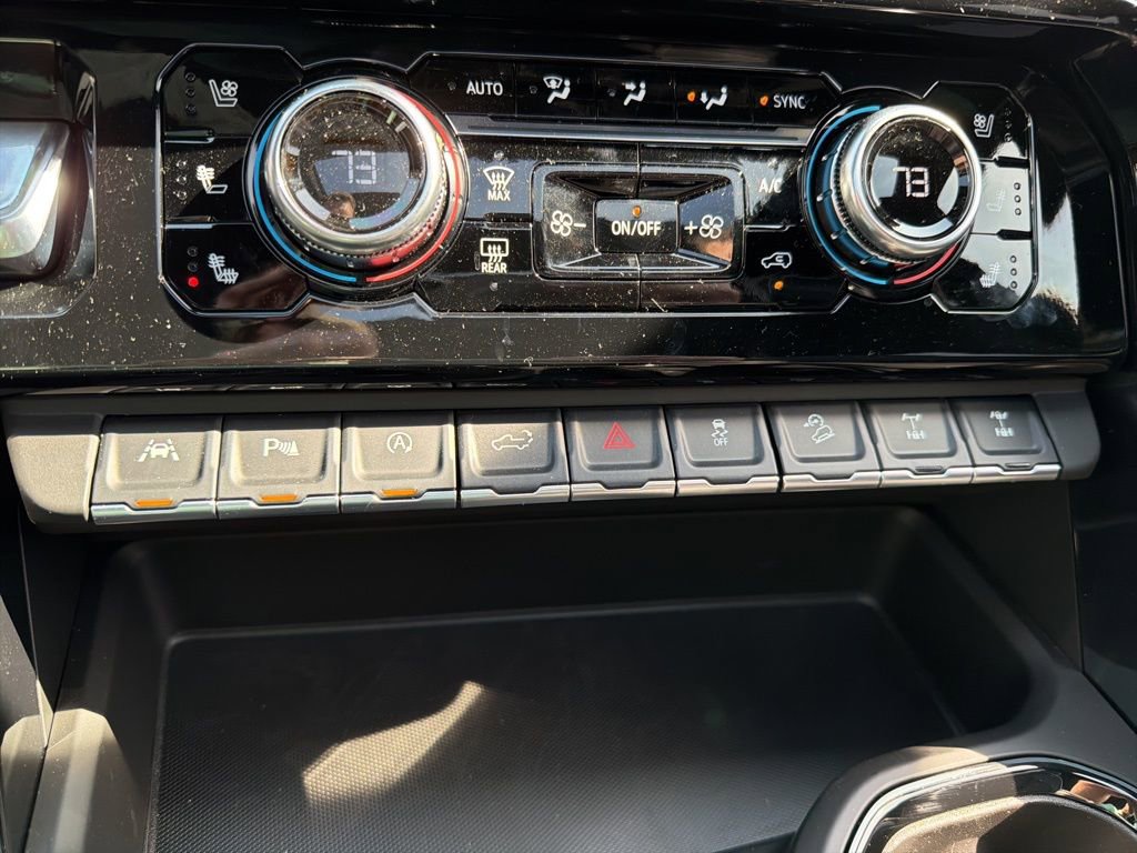 Used 2026 GMC Sierra 1500 AT4X w/ AT4X AEV Edition image 10