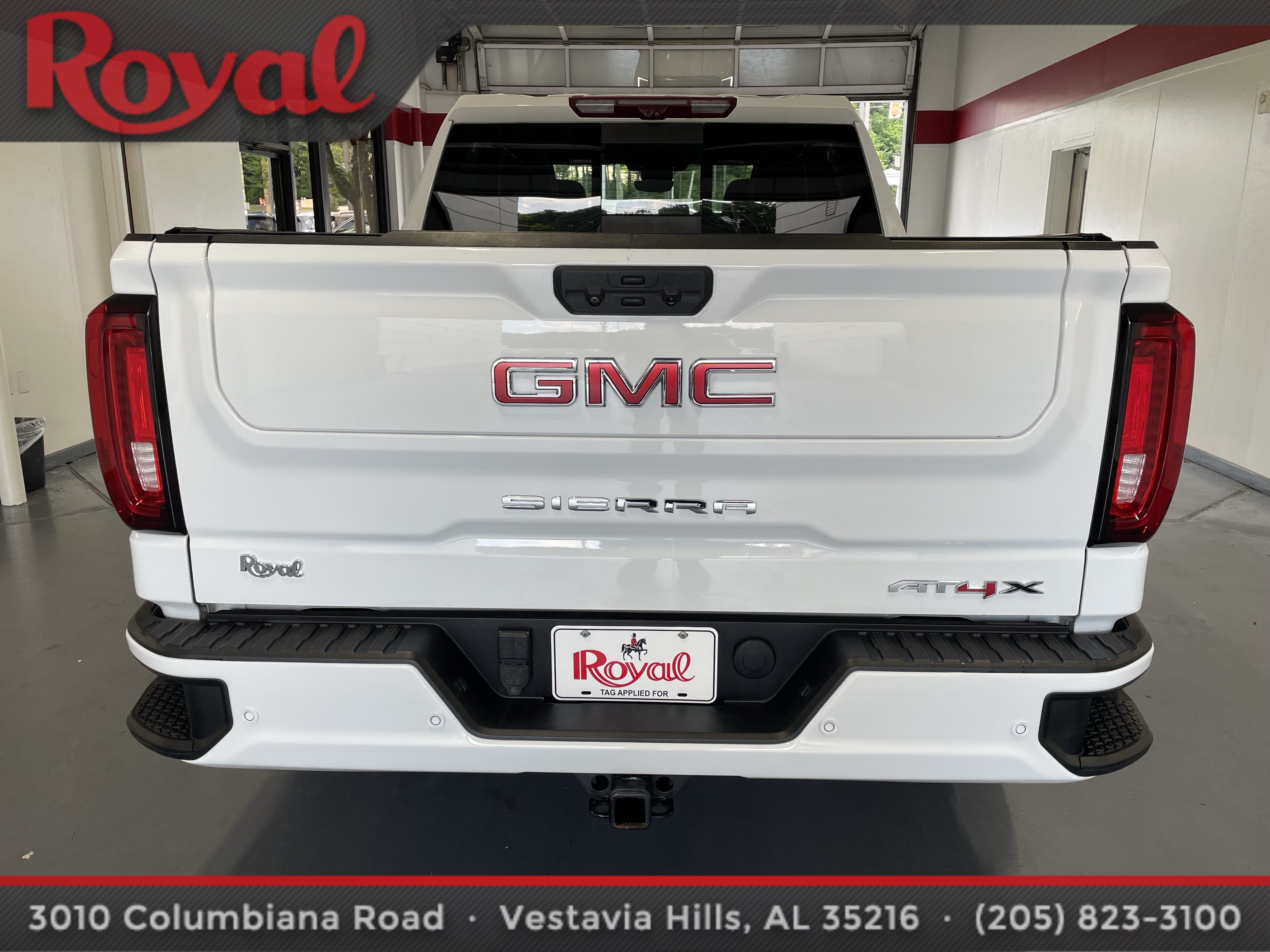 Used 2022 GMC Sierra 1500 AT4X AWD/4WD image 5