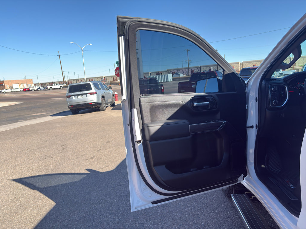 Used 2021 Chevrolet Silverado 1500 LTZ image 12