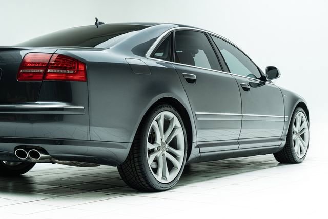 Used 2009 Audi S8 image 13