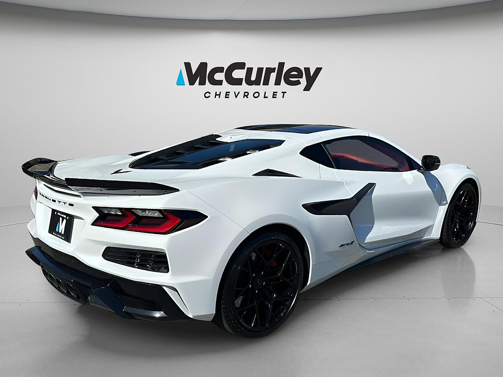 Used 2025 Chevrolet Corvette ZR1 w/ Stealth Interior Trim Package RWD image 4