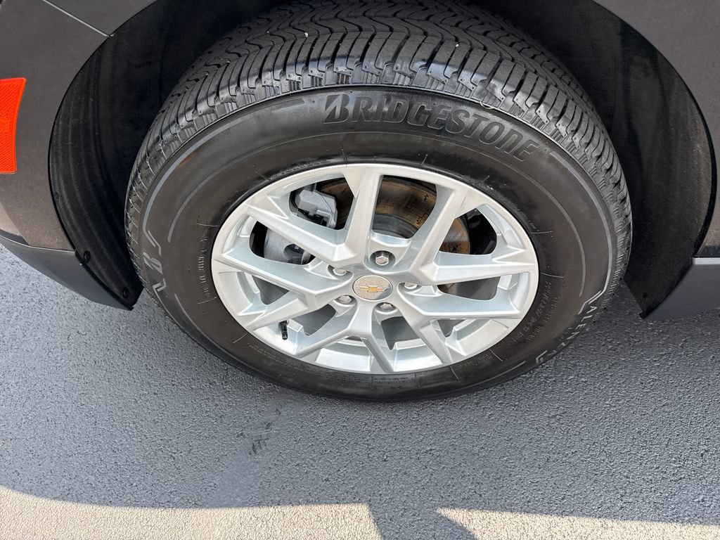 Used 2024 Chevrolet Equinox LT AWD/4WD image 37