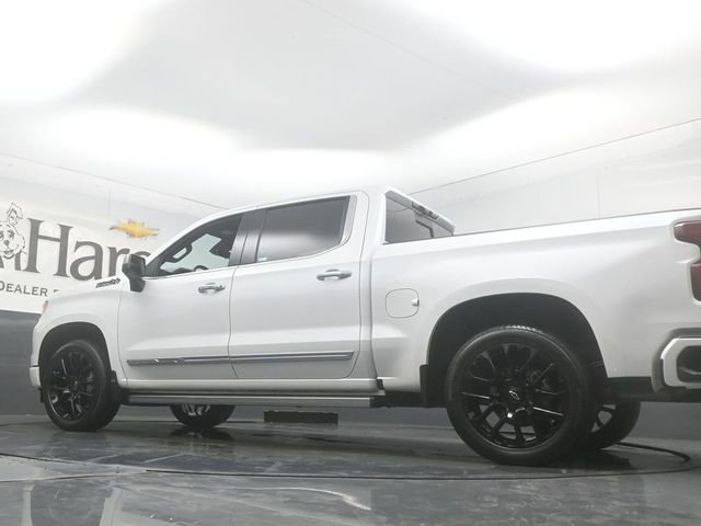 Used 2023 Chevrolet Silverado 1500 High Country w/ Technology Package AWD/4WD image 54