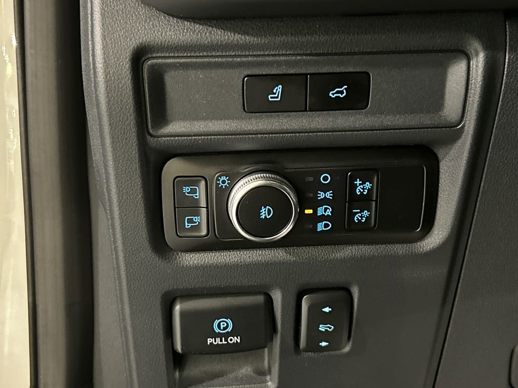 Used 2023 Ford Expedition Platinum AWD/4WD image 20