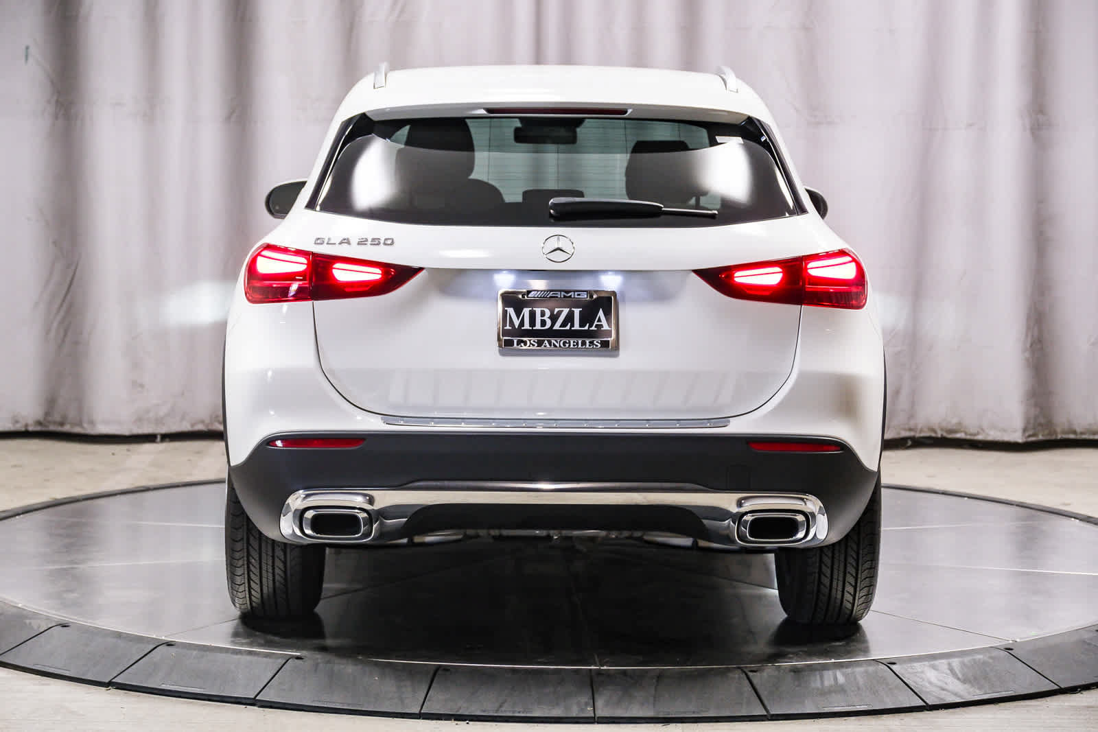 Certified 2026 Mercedes-Benz GLA 250 image 3