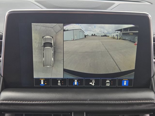Used 2023 Chevrolet Tahoe High Country AWD/4WD image 16