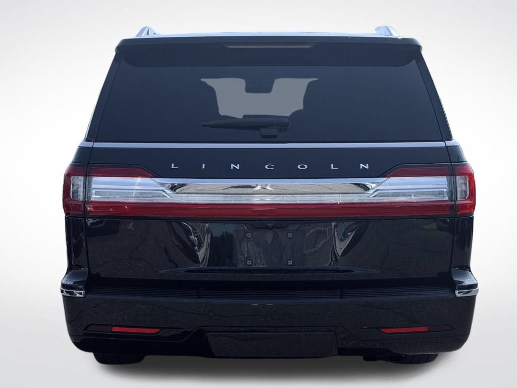 Used 2019 Lincoln Navigator L Reserve AWD/4WD image 7