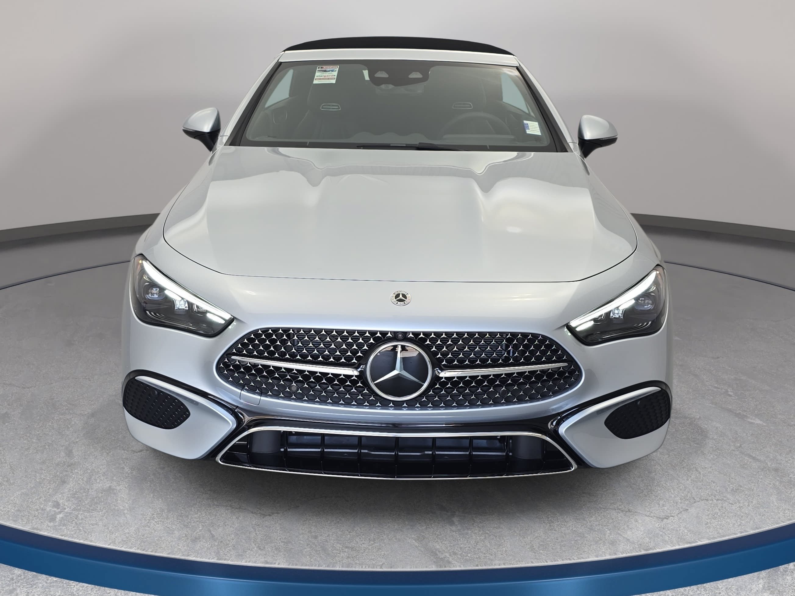 Certified 2026 Mercedes-Benz CLE 300 4MATIC Cabriolet image 2