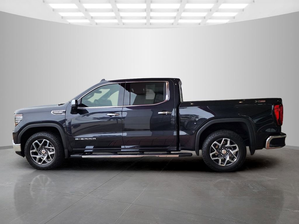 Used 2024 GMC Sierra 1500 SLT w/ SLT Premium Plus Package image 9