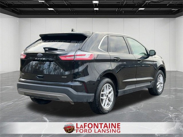 Used 2023 Ford Edge SEL image 5
