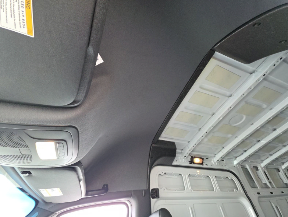 Used 2025 Mercedes-Benz Sprinter 2500 image 13