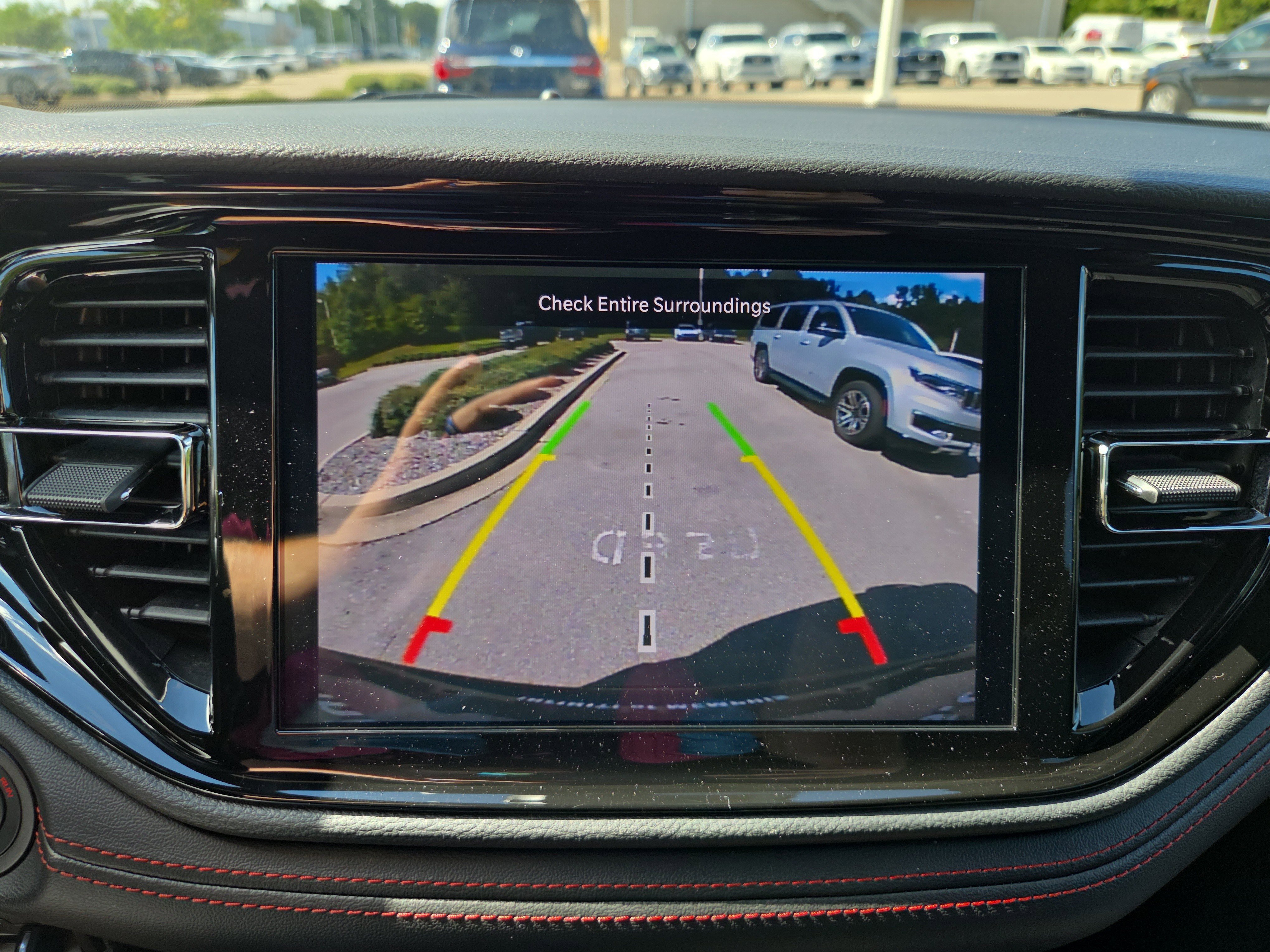 Used 2024 Dodge Durango GT image 16