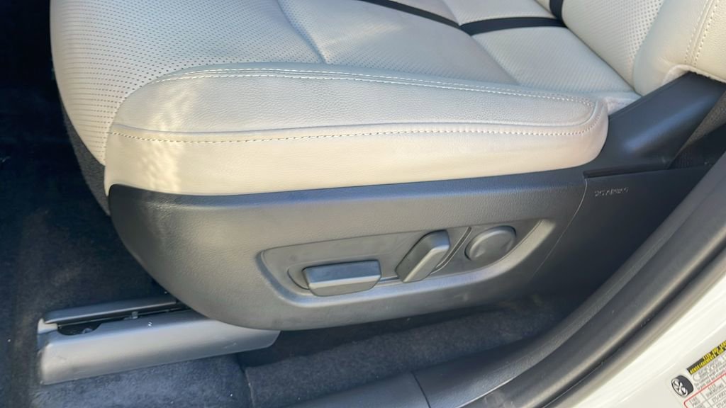 Used 2025 MAZDA CX-70 3.3 Turbo w/ Premium Package image 28