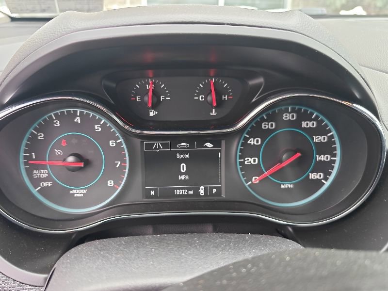 Used 2018 Chevrolet Cruze LT w/ Convenience Package image 9