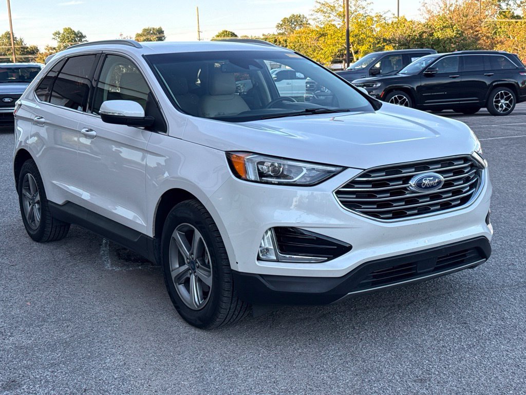 Used 2019 Ford Edge SEL w/ Equipment Group 201A FWD image 11