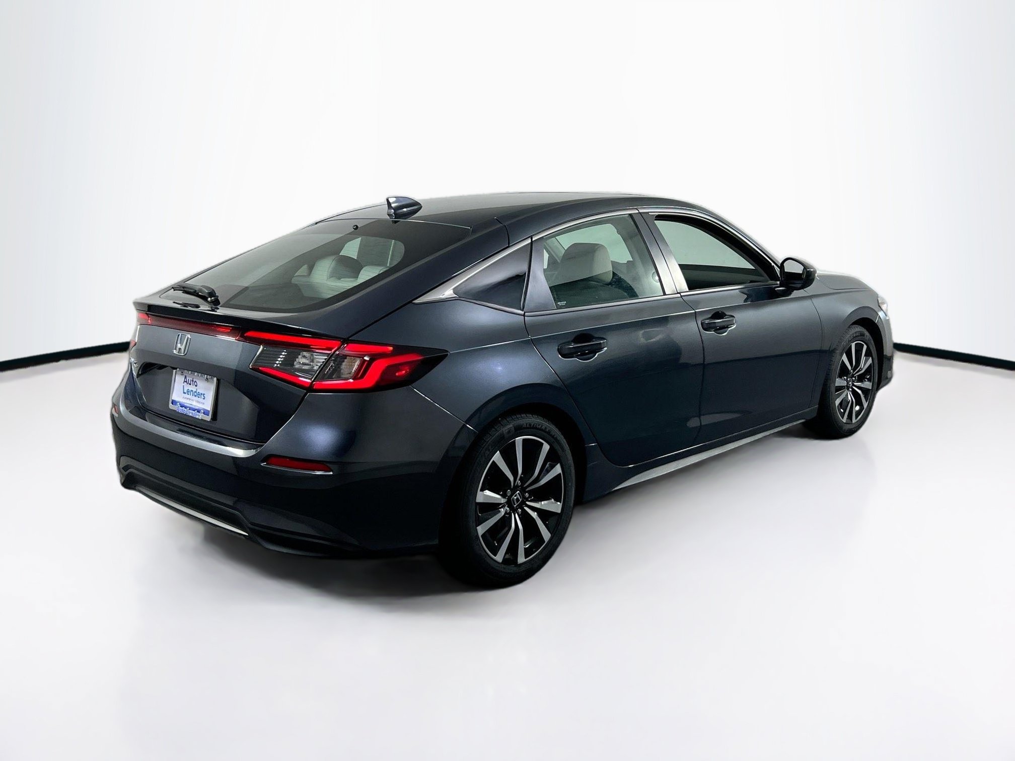 Used 2023 Honda Civic EX-L image 5