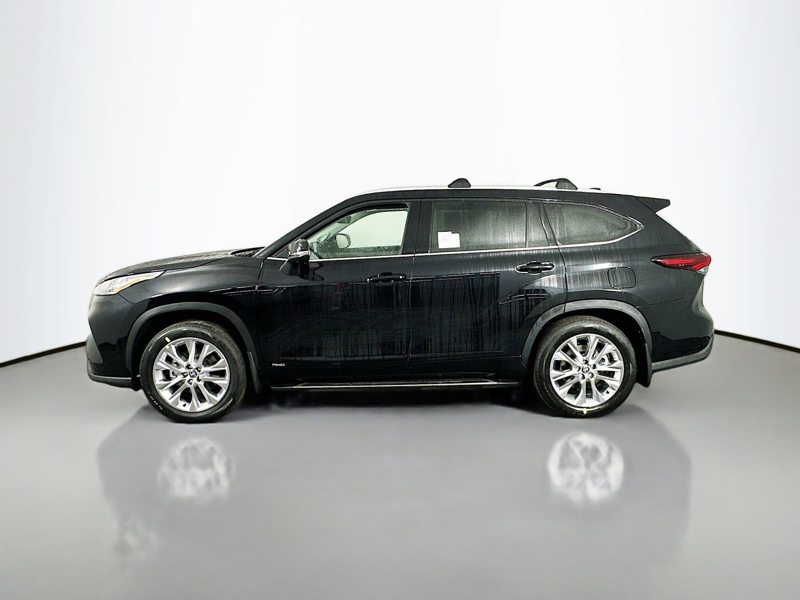 New 2026 Toyota Highlander Limited AWD/4WD image 4