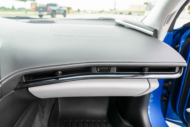 Used 2024 Chevrolet Corvette Stingray Premium Conv w/ Stealth Interior Trim Package RWD image 81