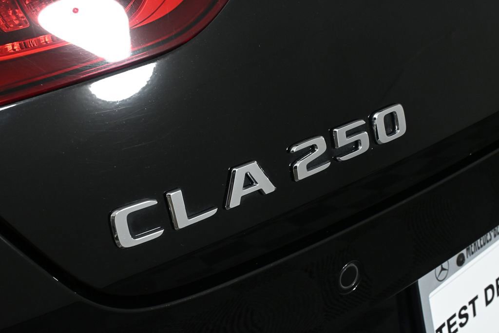 Used 2023 Mercedes-Benz CLA 250 image 27