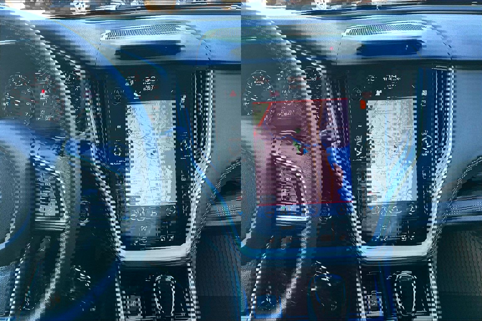 Used 2022 Subaru Legacy Limited w/ Popular Package #3 image 6