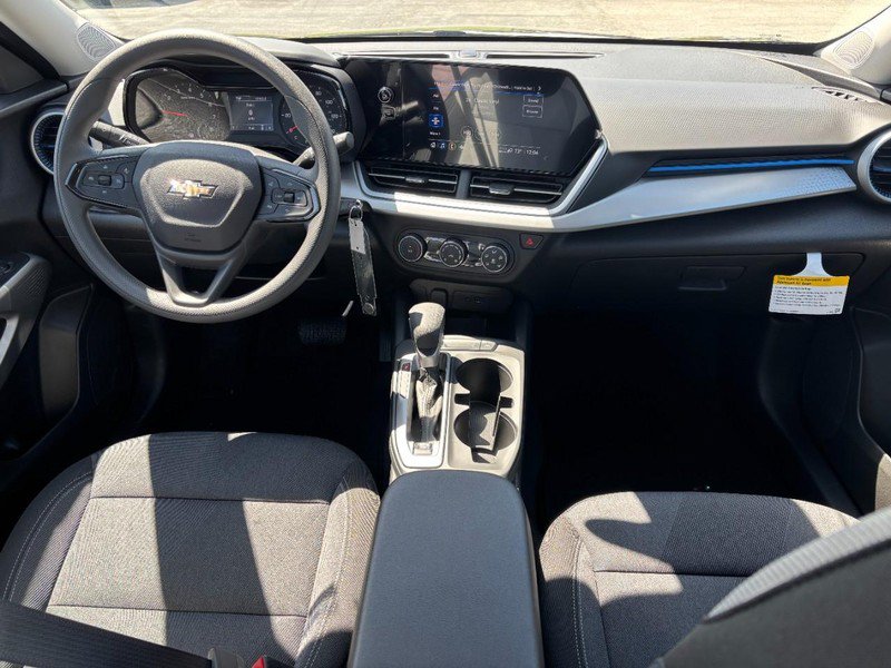New 2026 Chevrolet Trax LS w/ Driver Confidence Package FWD image 6