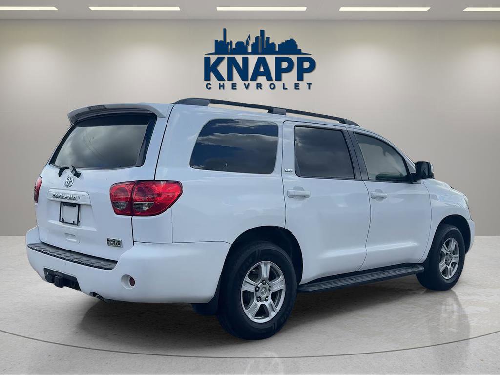 Used 2012 Toyota Sequoia SR5 RWD image 5