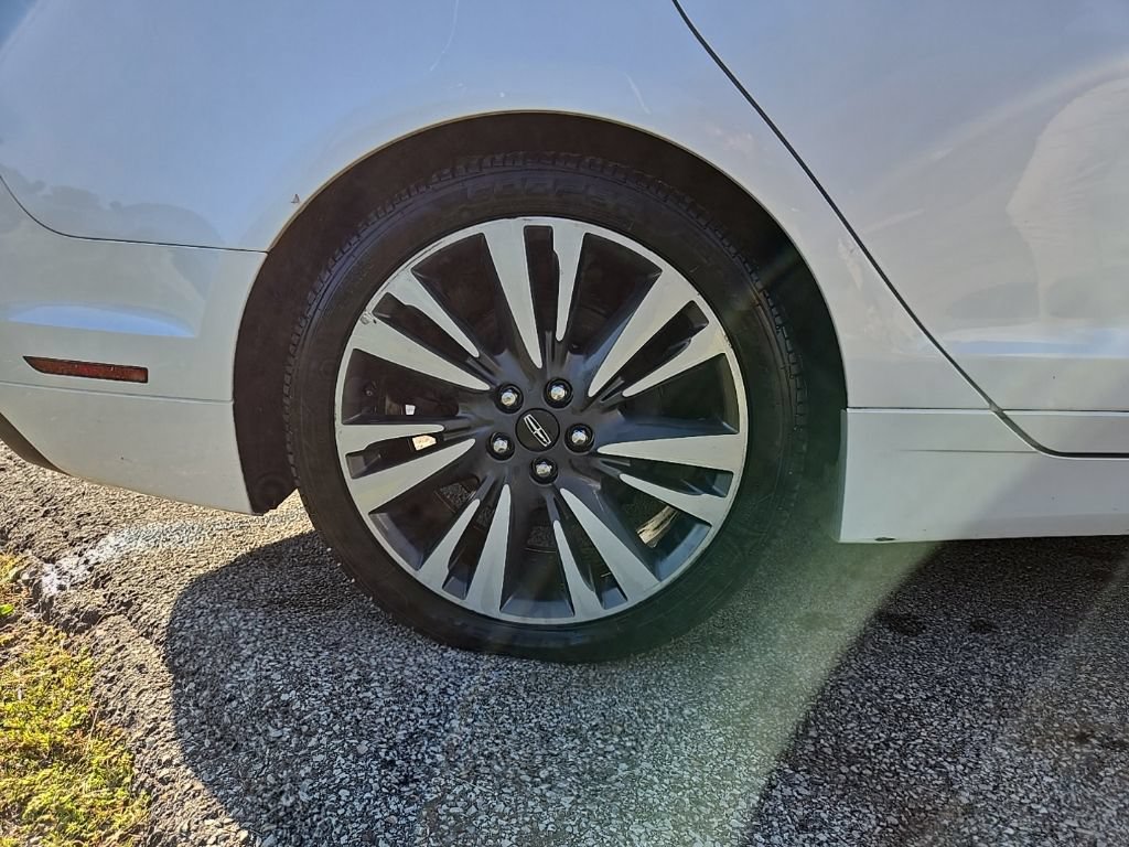 Used 2017 Lincoln MKZ Select FWD image 13