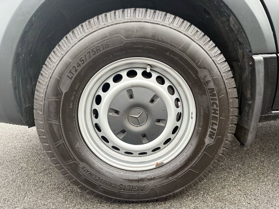 Used 2021 Mercedes-Benz Sprinter 2500 w/ Comfort Plus Package image 43