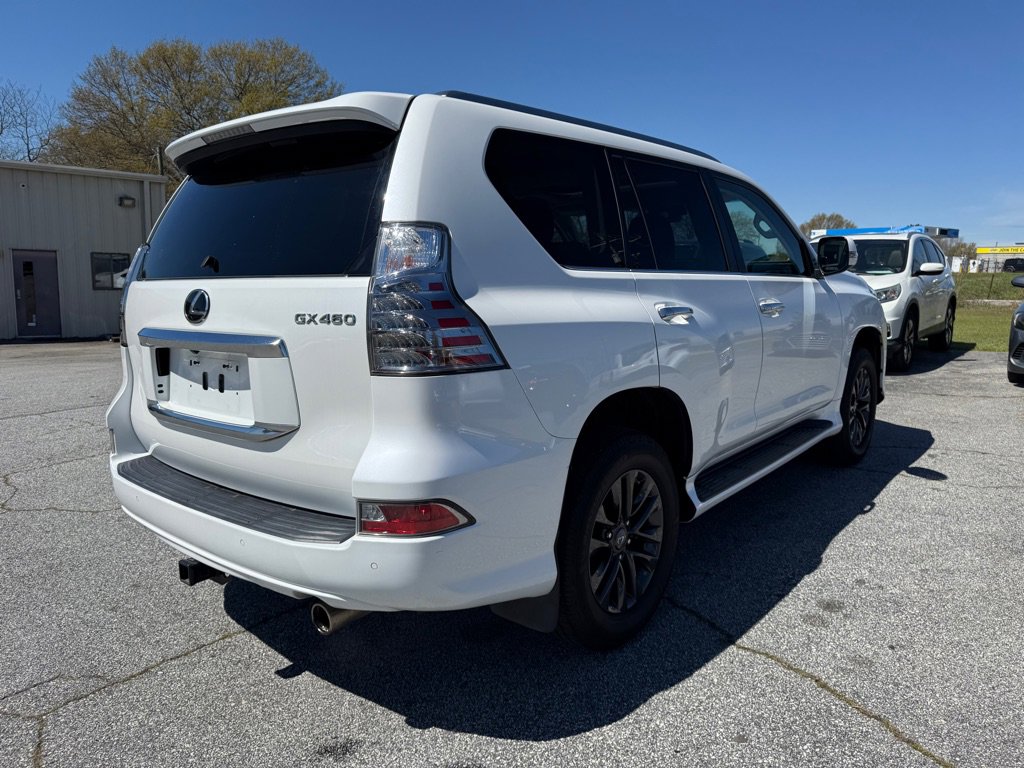 Used 2020 Lexus GX 460 Premium w/ Premium Package image 7