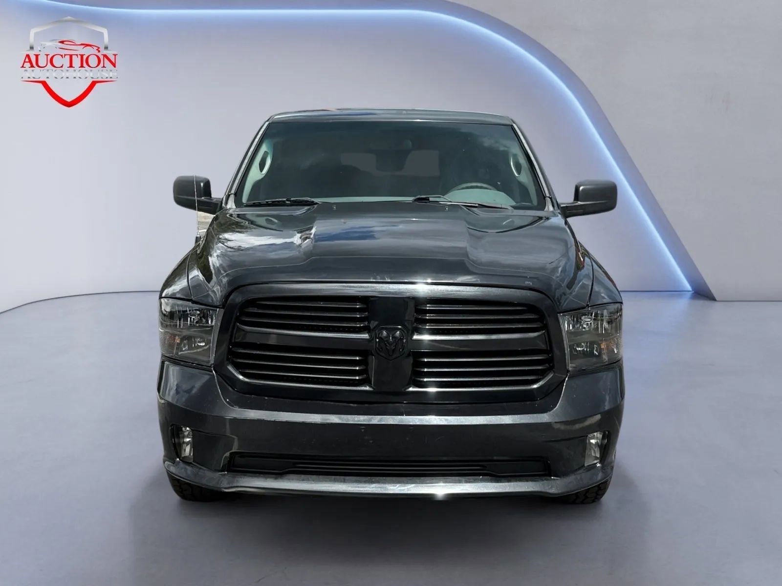 Used 2018 RAM 1500 Express w/ Black Ram 1500 Express Group image 8