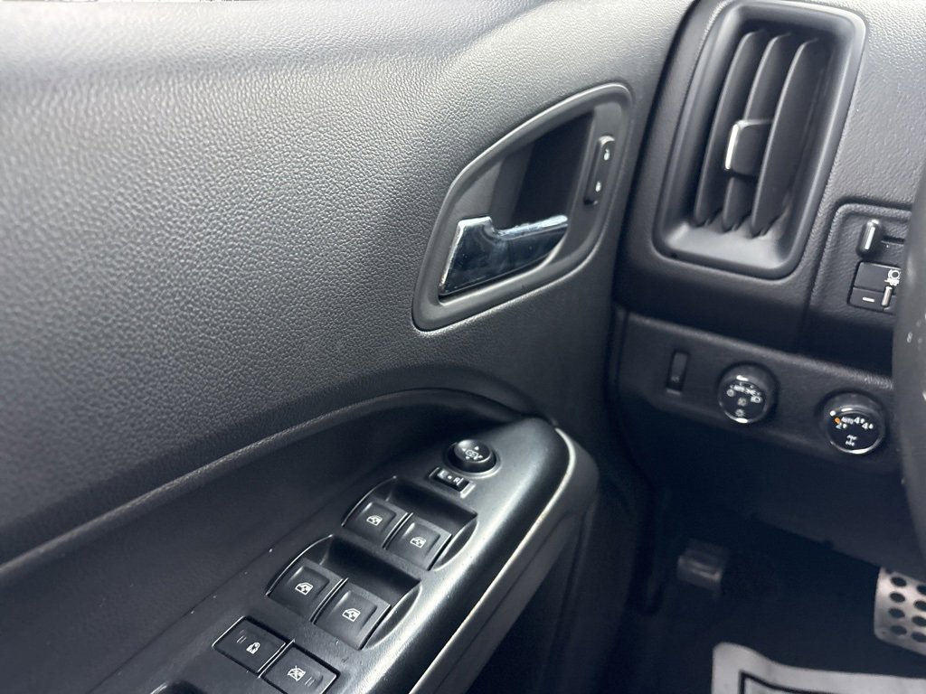 Used 2018 Chevrolet Colorado LT w/ LT Convenience Package image 21