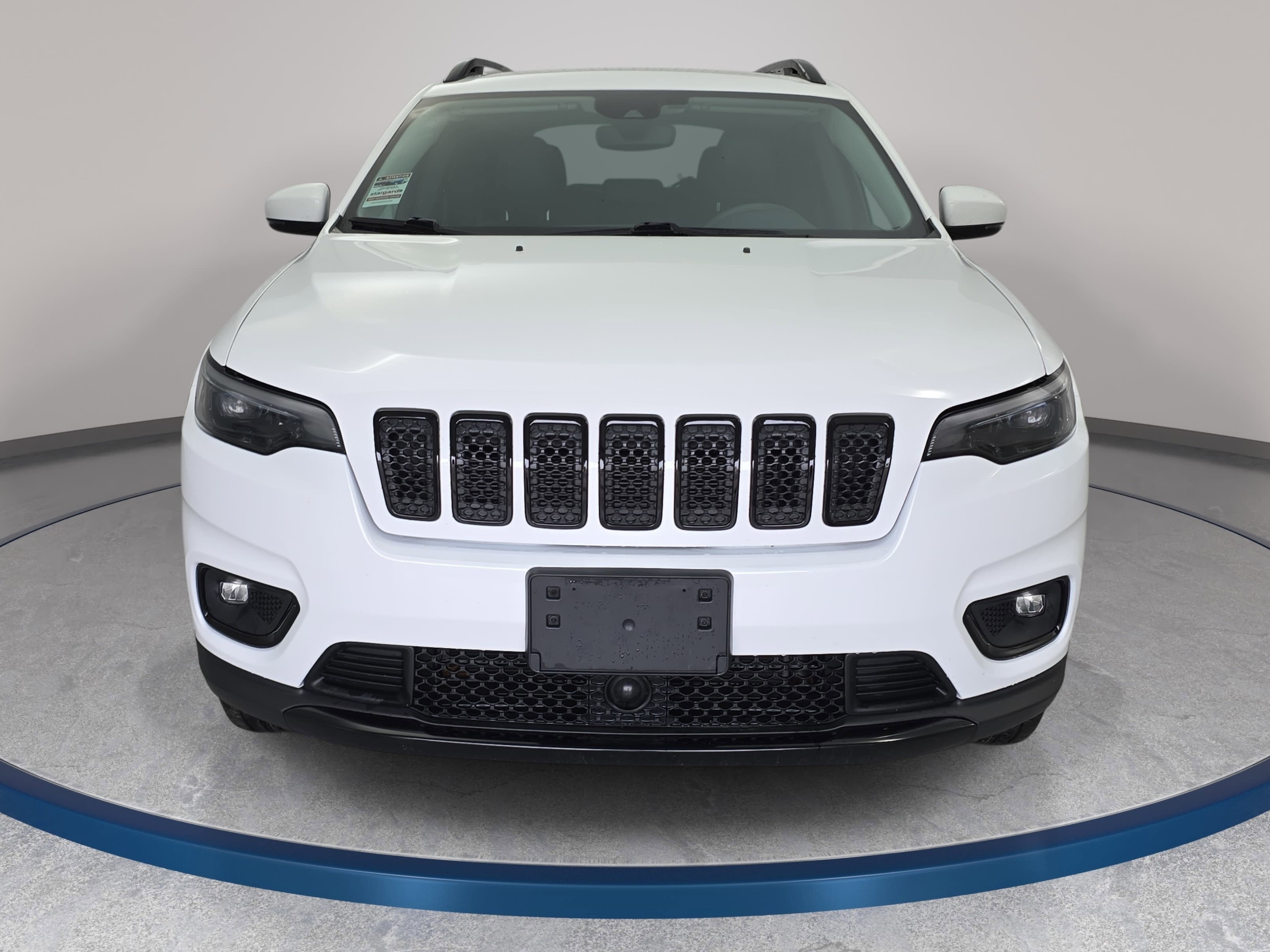Used 2021 Jeep Cherokee Latitude Plus image 2