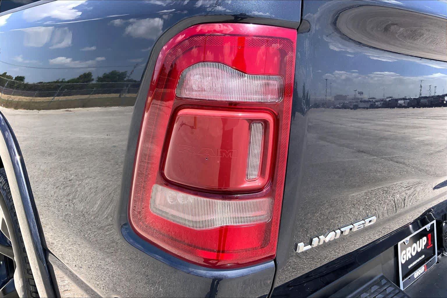 Used 2020 RAM 1500 Limited AWD/4WD image 28