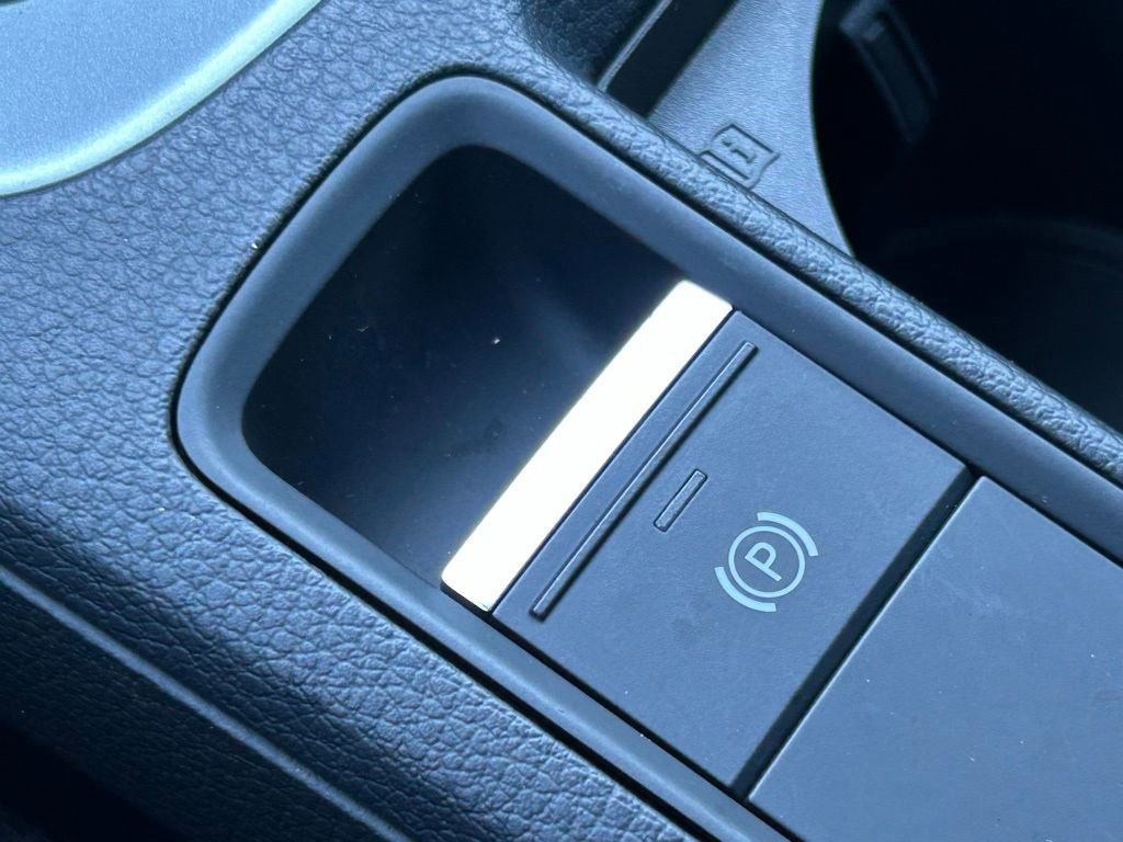 Used 2021 Audi Q3 2.0T Premium image 38