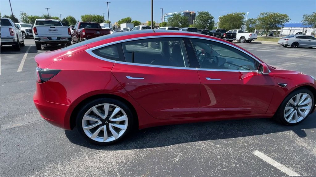 Used 2018 Tesla Model 3 Long Range image 2