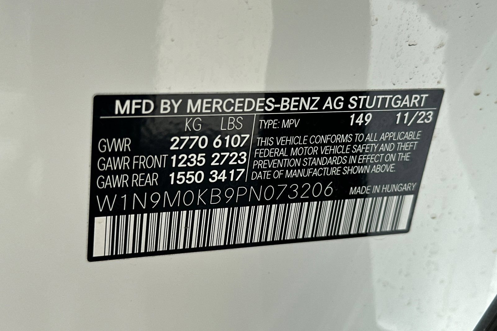 Used 2023 Mercedes-Benz EQB 300 4MATIC w/ Exclusive Package image 40