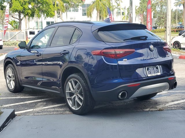 Used 2018 Alfa Romeo Stelvio Ti Sport image 5