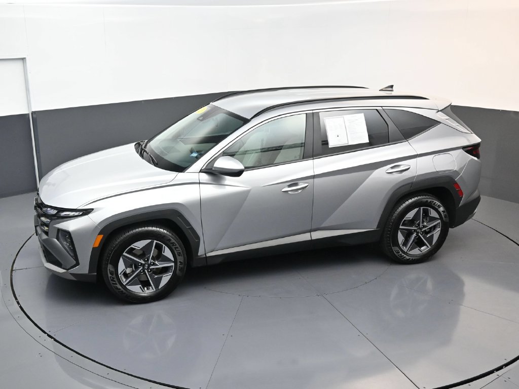 Certified 2025 Hyundai Tucson SEL FWD image 19