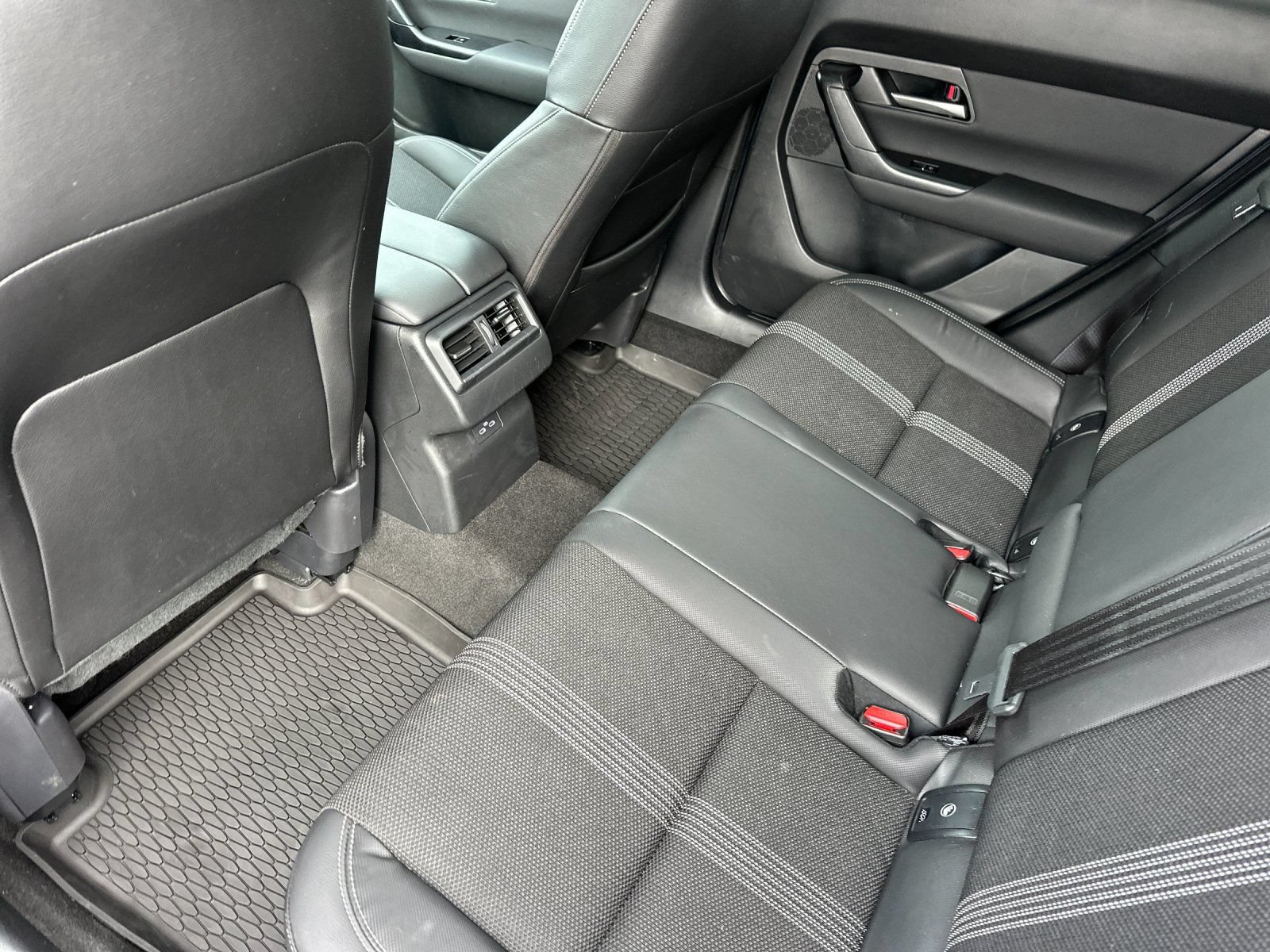 Certified 2025 MAZDA CX-50 AWD 2.5 S w/ Cargo Package image 11